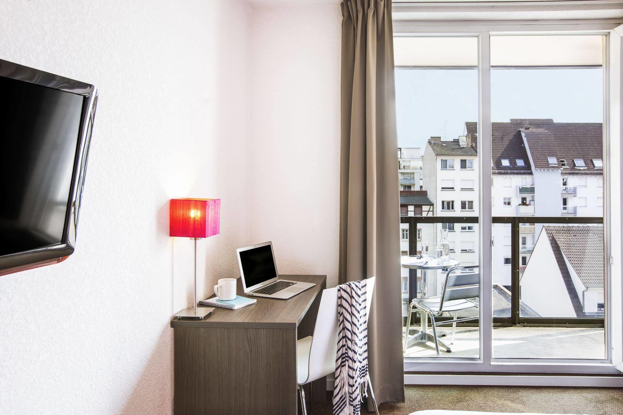 Adagio Access Petite France 3*